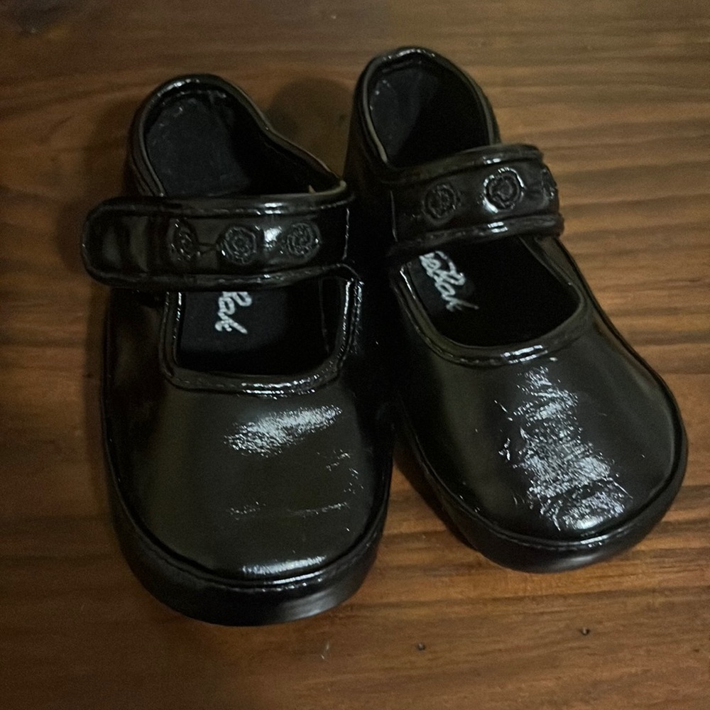 Weebok black patent Velcro, Maryjanes, size 3